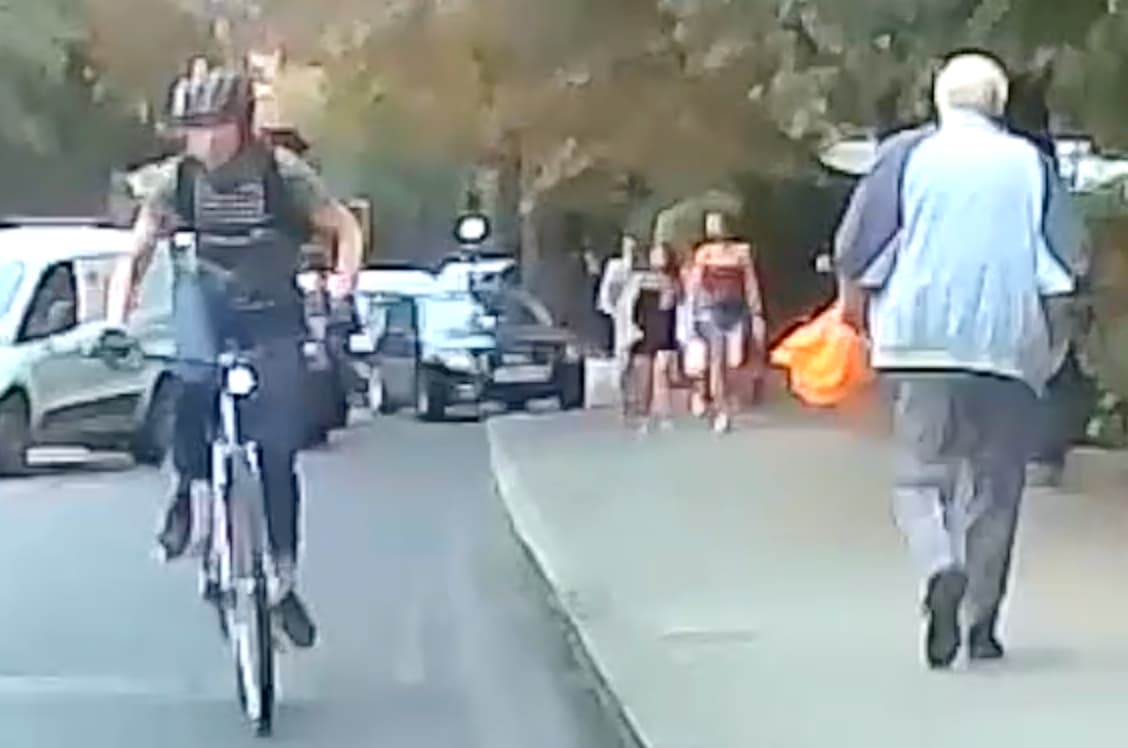 Screenshot 2021-09-25 at 17.01.04